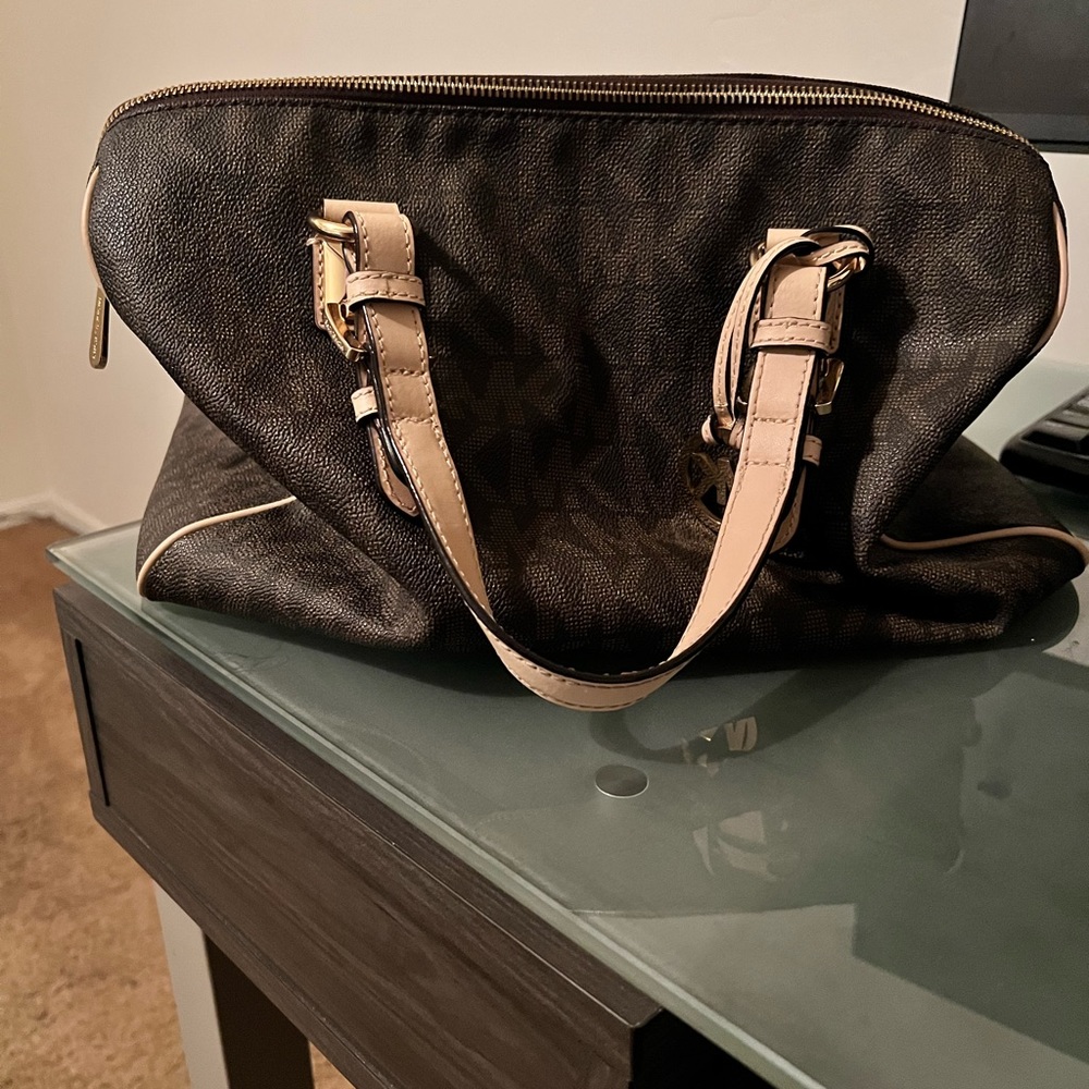 Michael Kors shoulder bag